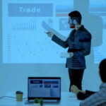 Confiabilidad de datos - Presentación profesional de datos en una reunión.